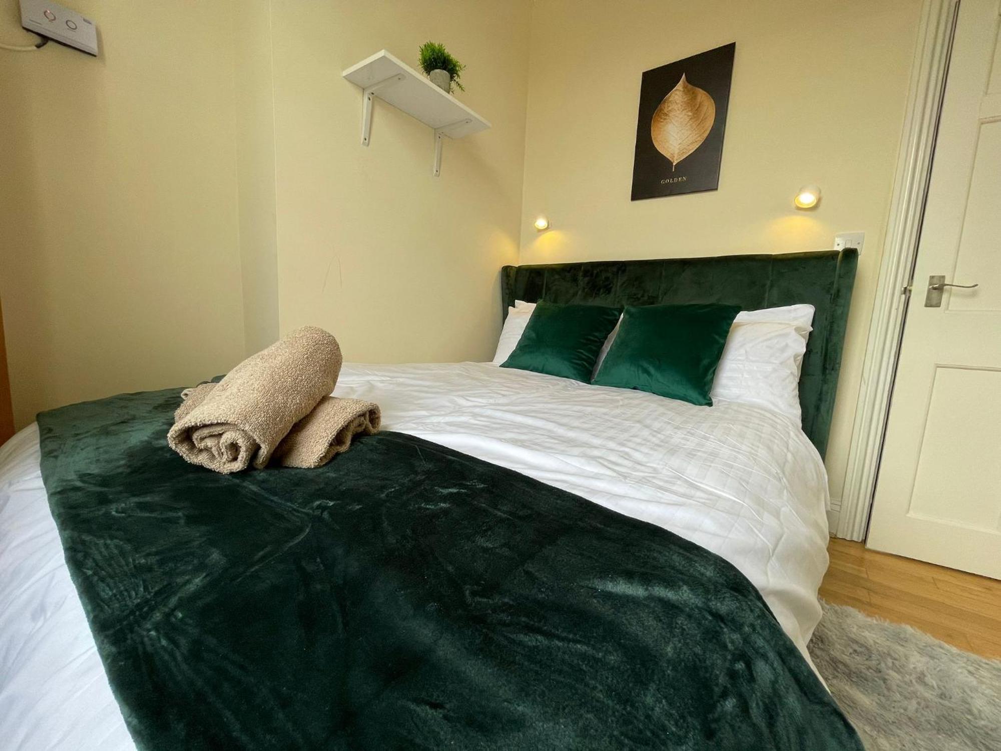 The Islington Hub Apartment London